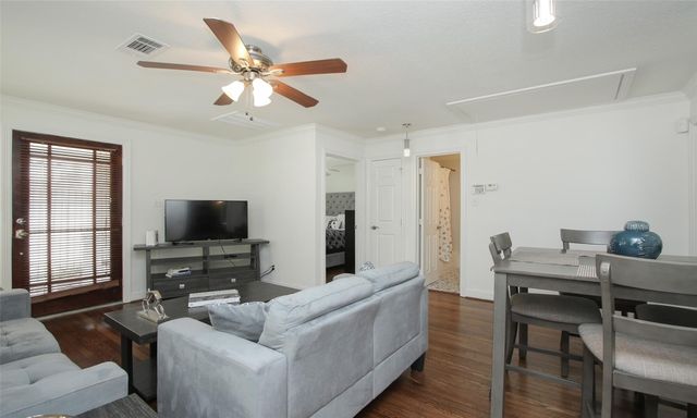 4331 Marina Street B, Houston, TX 77007