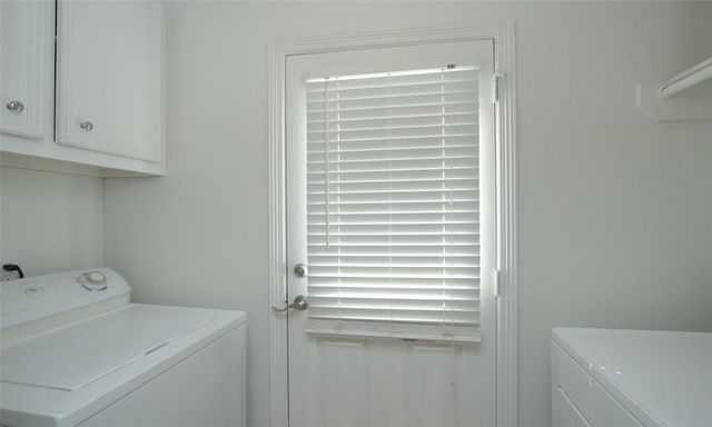 4331 Marina Street B, Houston, TX 77007