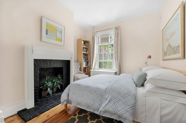 312 E 53rd Street, New York City, NY 10022