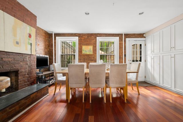 312 E 53rd Street, New York City, NY 10022
