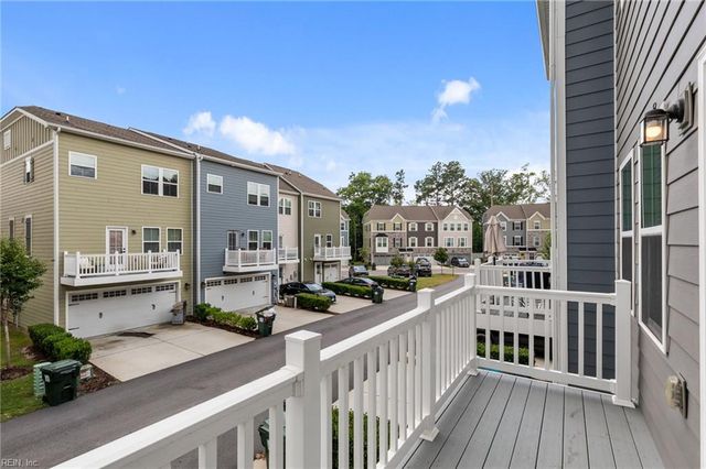 1732 Defiance DR, Chesapeake, VA 23323