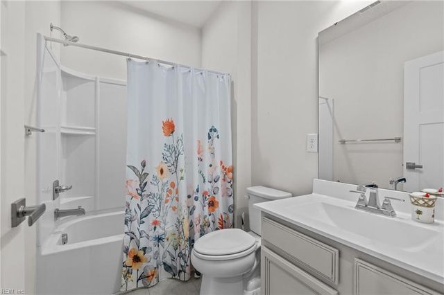 1732 Defiance DR, Chesapeake, VA 23323