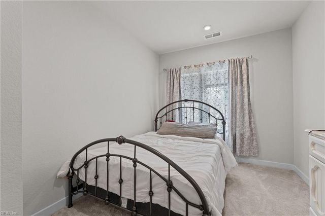 1732 Defiance DR, Chesapeake, VA 23323