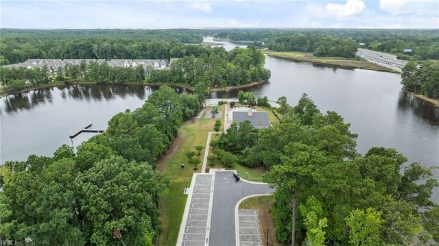 1732 Defiance DR, Chesapeake, VA 23323
