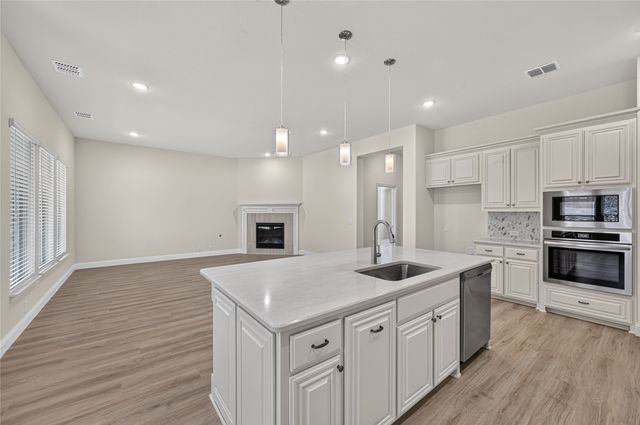 8904 Wichita Lane, Denton, TX 76226