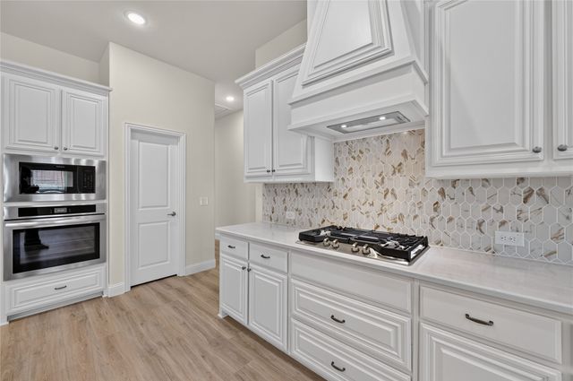 8904 Wichita Lane, Denton, TX 76226