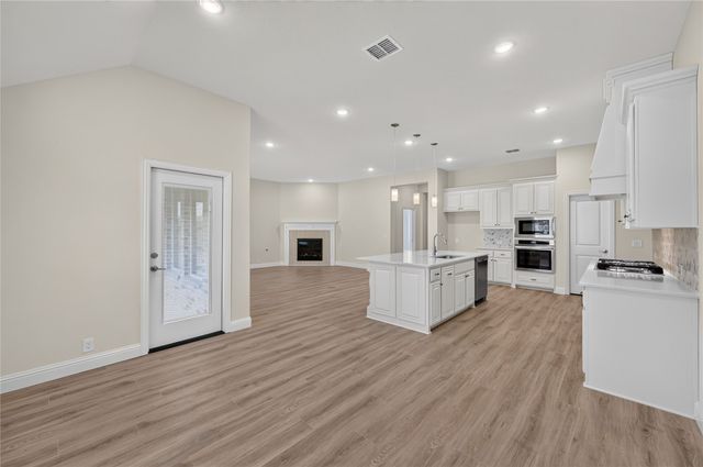 8904 Wichita Lane, Denton, TX 76226