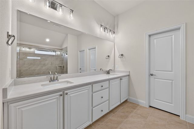 8904 Wichita Lane, Denton, TX 76226