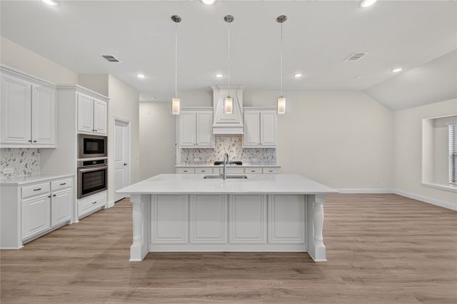 8904 Wichita Lane, Denton, TX 76226
