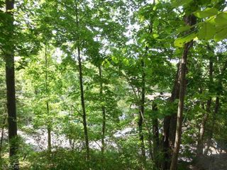45 Buena Vista Way, Bloomingdale Boro, NJ 07403