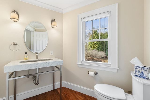 209 Waltham St, Lexington, MA 02421