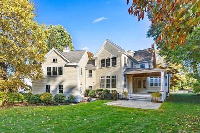 209 Waltham St, Lexington, MA 02421