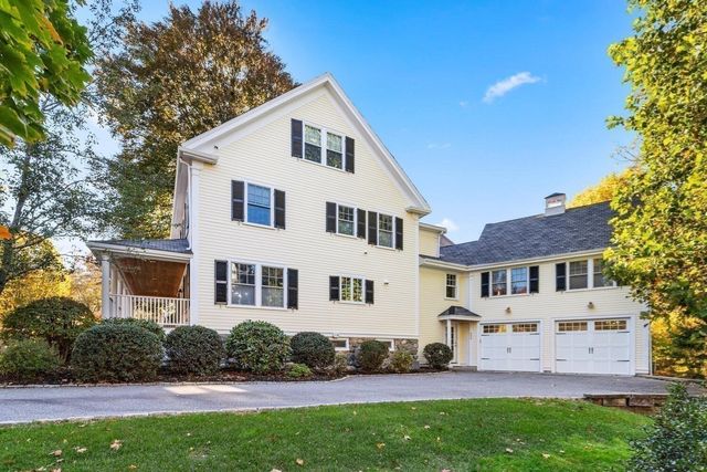 209 Waltham St, Lexington, MA 02421