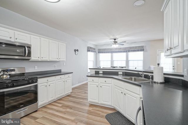 7 SHELLY ST, Sicklerville, NJ 08081