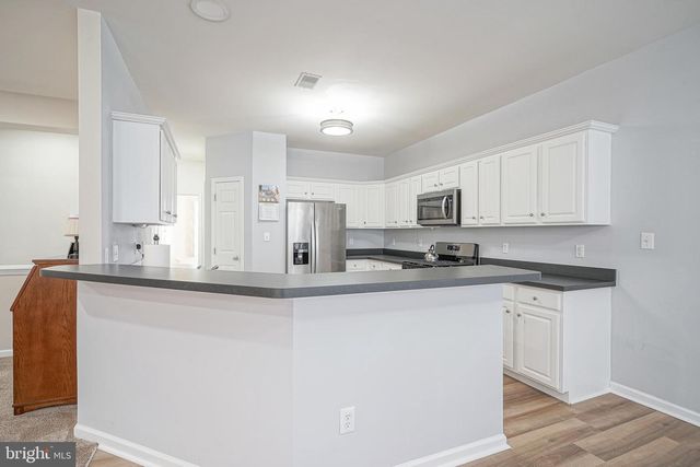 7 SHELLY ST, Sicklerville, NJ 08081