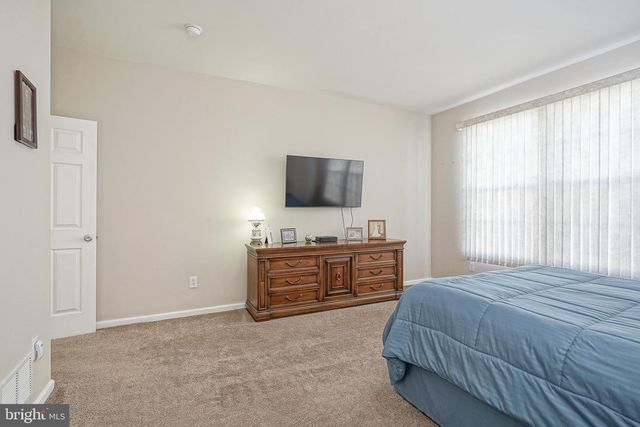 7 SHELLY ST, Sicklerville, NJ 08081