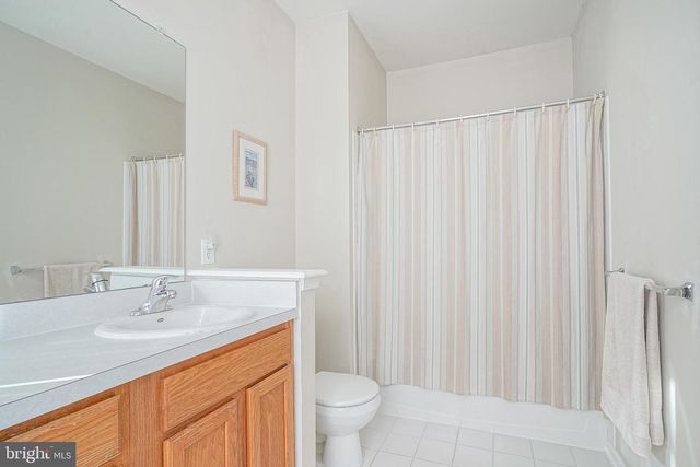 7 SHELLY ST, Sicklerville, NJ 08081