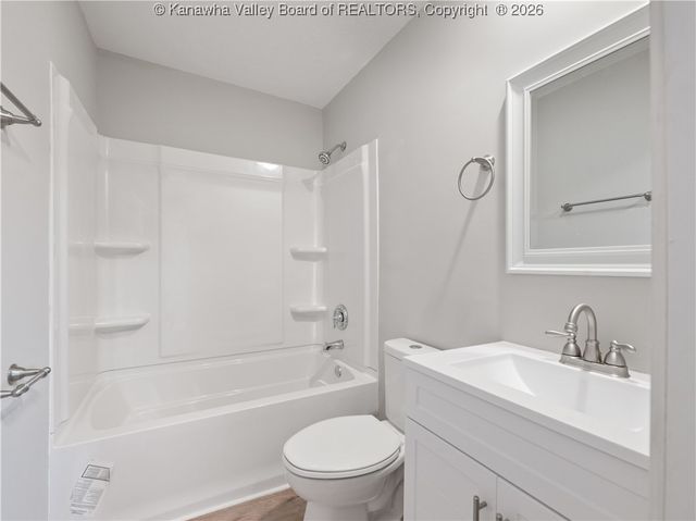 211 Stuart Street, St Albans, WV 25177