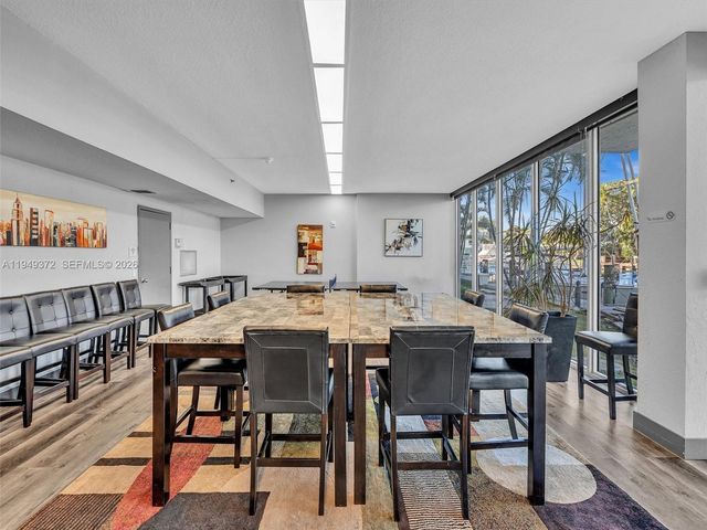 16565 NE 26th Ave 4E, North Miami Beach, FL 33160