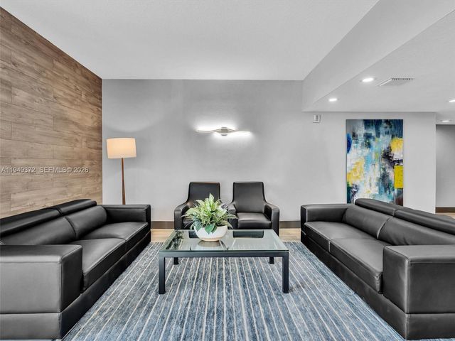 16565 NE 26th Ave 4E, North Miami Beach, FL 33160