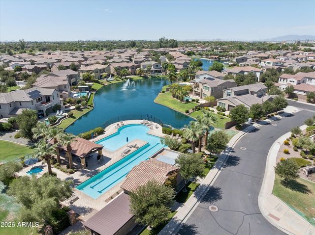 4077 S SABRINA Drive 12, Chandler, AZ 85248