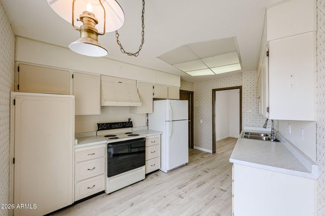 16418 N ORCHARD HILLS Drive, Sun City, AZ 85351