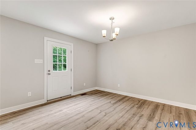 6204 Westhaven Dr, Mechanicsville, VA 23111