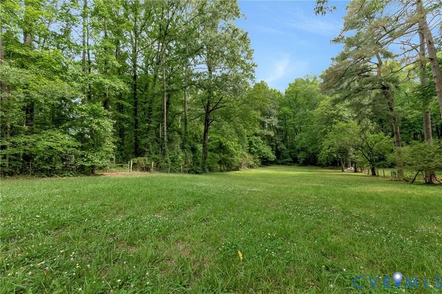 6204 Westhaven Dr, Mechanicsville, VA 23111