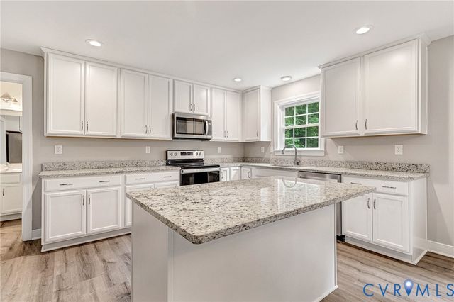 6204 Westhaven Dr, Mechanicsville, VA 23111