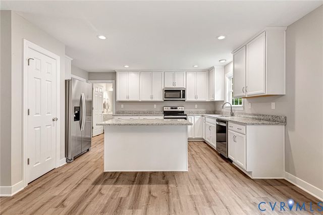 6204 Westhaven Dr, Mechanicsville, VA 23111