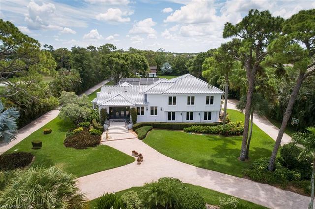 664 Hickory RD, Naples, FL 34108