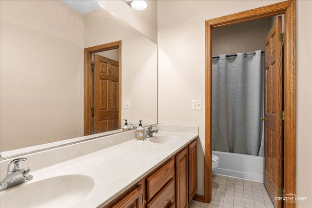 675 White Pine Circle, Lake In The Hills, IL 60156