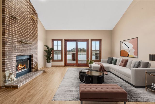 675 White Pine Circle, Lake In The Hills, IL 60156