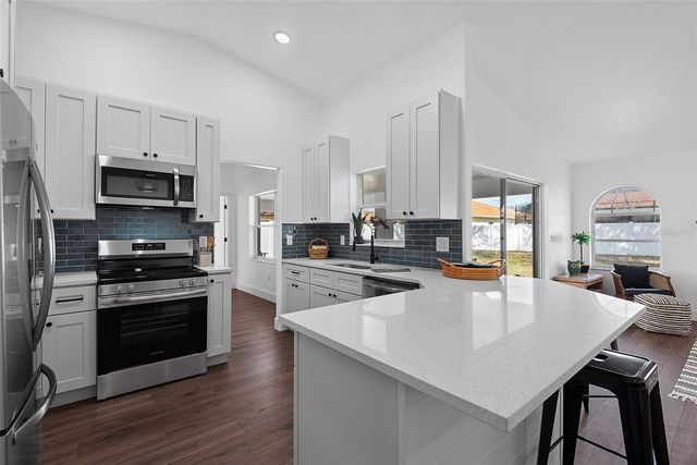 15 FAIRBANK LANE, Palm Coast, FL 32137