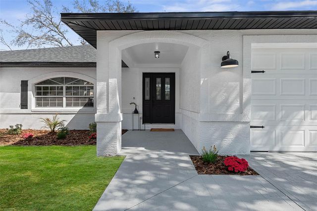 15 FAIRBANK LANE, Palm Coast, FL 32137