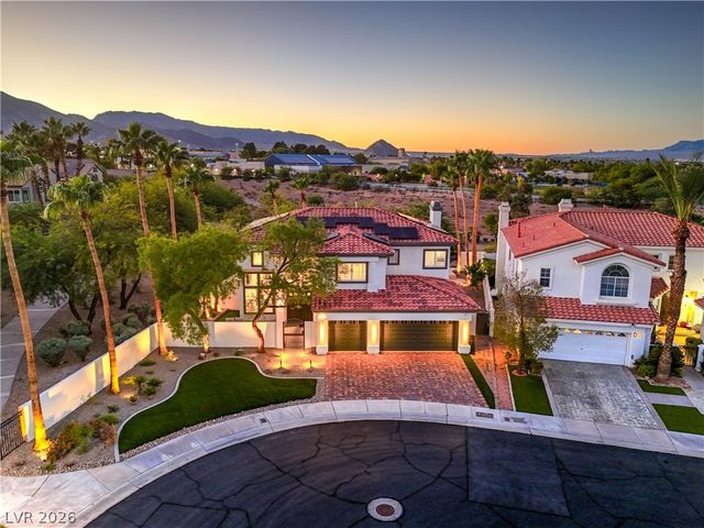 8432 Paseo Vista Drive, Las Vegas, NV 89128