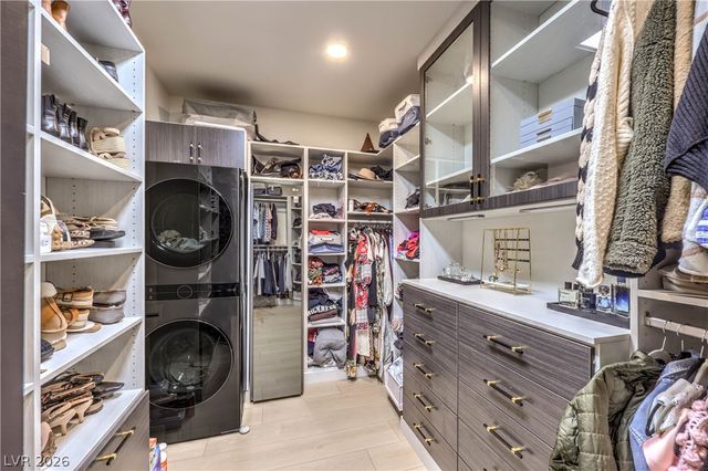 8432 Paseo Vista Drive, Las Vegas, NV 89128