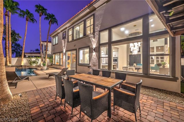8432 Paseo Vista Drive, Las Vegas, NV 89128