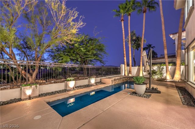 8432 Paseo Vista Drive, Las Vegas, NV 89128
