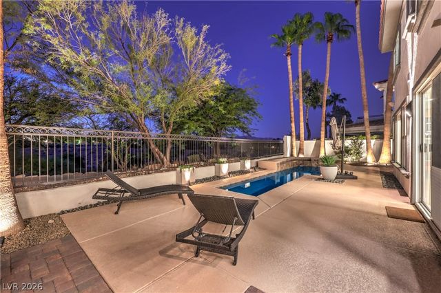 8432 Paseo Vista Drive, Las Vegas, NV 89128