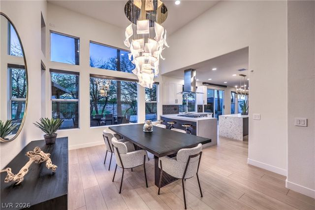 8432 Paseo Vista Drive, Las Vegas, NV 89128