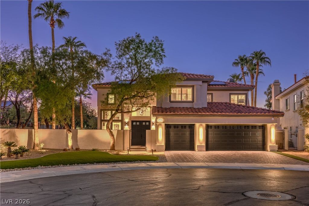 8432 Paseo Vista Drive, Las Vegas, NV 89128