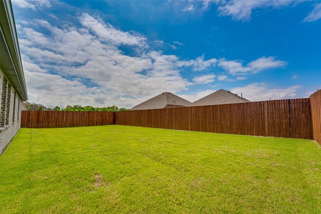 8426 Slowburn Drive, Garland, TX 75043