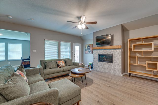 8426 Slowburn Drive, Garland, TX 75043