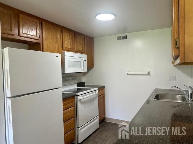 356 Ridge Road F03, South Brunswick, NJ 08810