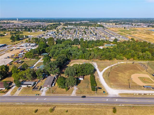309 Weston Street, Pea Ridge, AR 72751