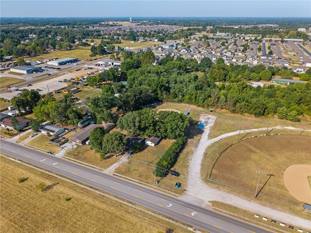 309 Weston Street, Pea Ridge, AR 72751