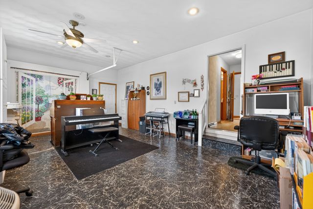 12329 AYRSHIRE Lane, Loves Park, IL 61111