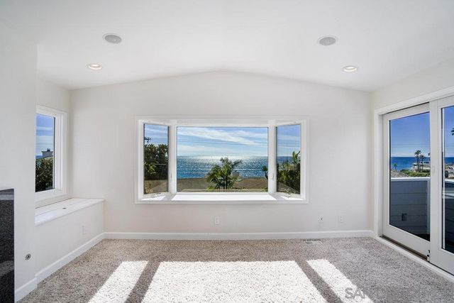 5247 Chelsea, La Jolla, CA 92037