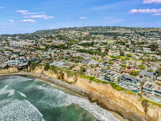 5247 Chelsea, La Jolla, CA 92037